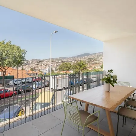 Casa Do Miradouro 6 By Heart Of * 丰沙尔