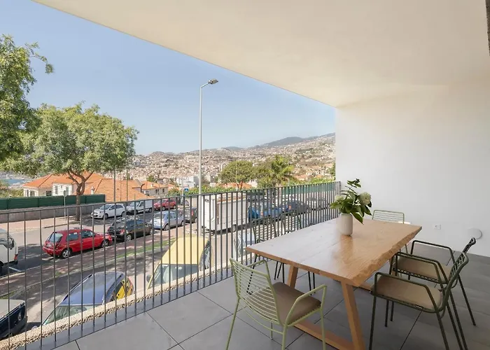 Casa Do Miradouro 6 By Heart Of * Funchal (Madeira)