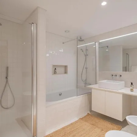 וילה Casa Do Miradouro 6 By Heart Of פונשל